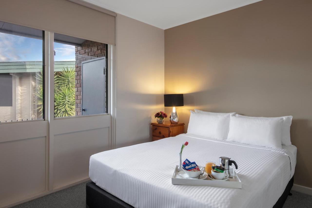 Dorset Gardens Hotel Croydon Bagian luar foto