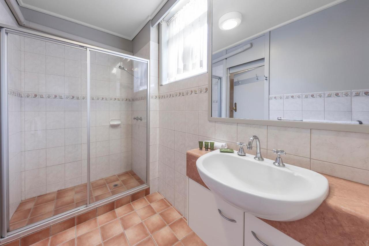 Dorset Gardens Hotel Croydon Bagian luar foto